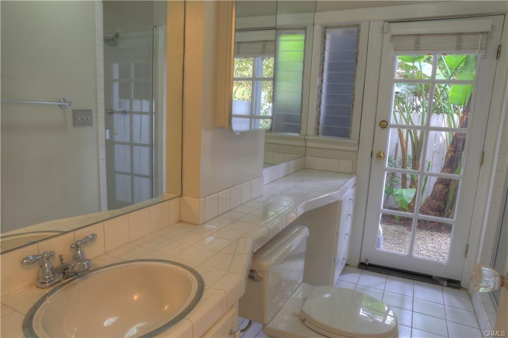 216 W Channel Rd - Photo 2 of 8