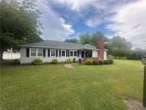 729 Charles Rd - Photo 1 of 1