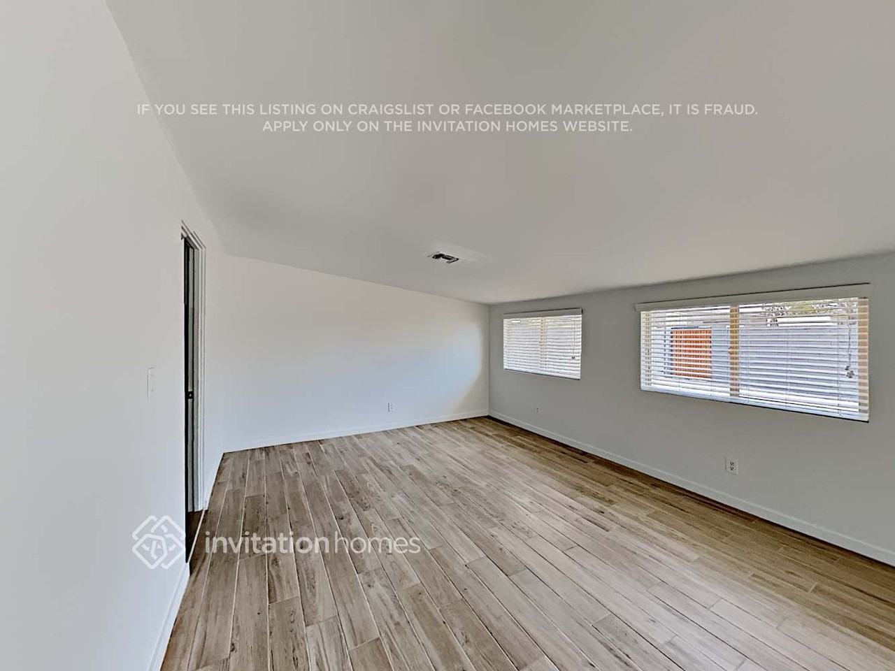 1017 W Elna Rae St - Photo 4 of 18