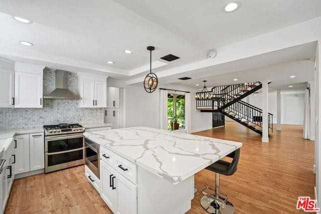 22619 Town Crier Rd - Photo 2 of 8
