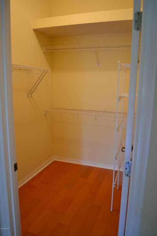 2542 Ventura Cir - Photo 5 of 17