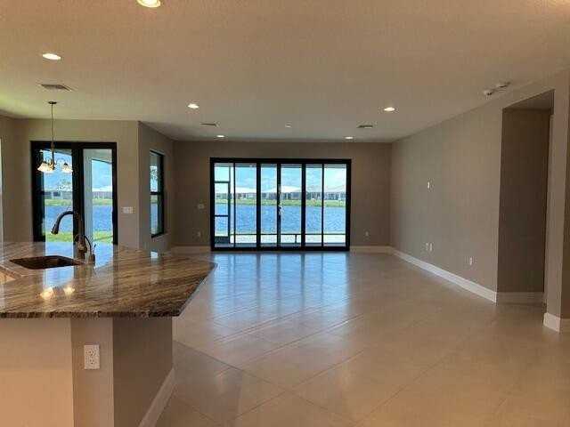 12449 Sw La Costa St - Photo 5 of 25