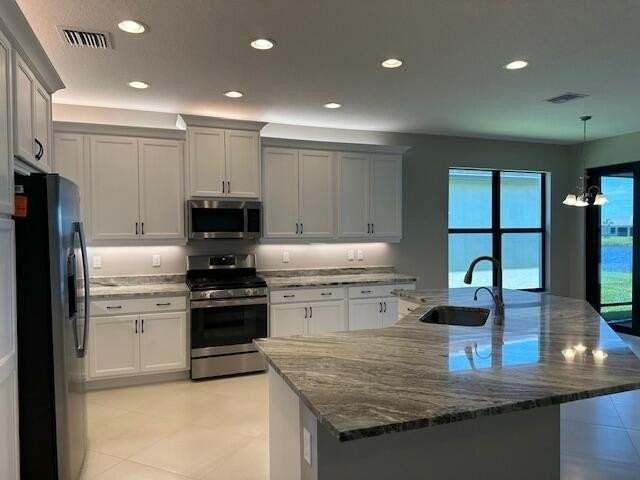 12449 Sw La Costa St - Photo 7 of 25