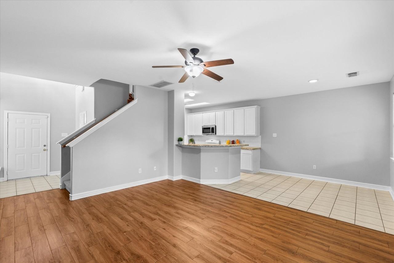 2946 Loganberry Park Ln - Photo 5 of 17