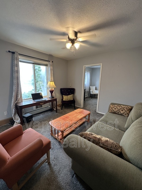 1475 - Photo 2 of 18