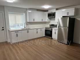 3738B Astoria Dr - Photo 1 of 1