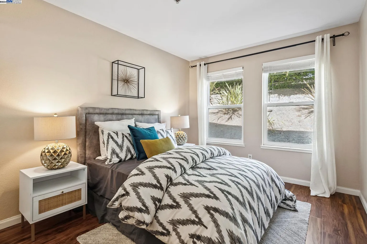 713 Canonbury Way #196 - Photo 3 of 15