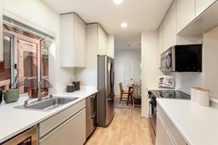 4250 El Camino Real Unit C226  