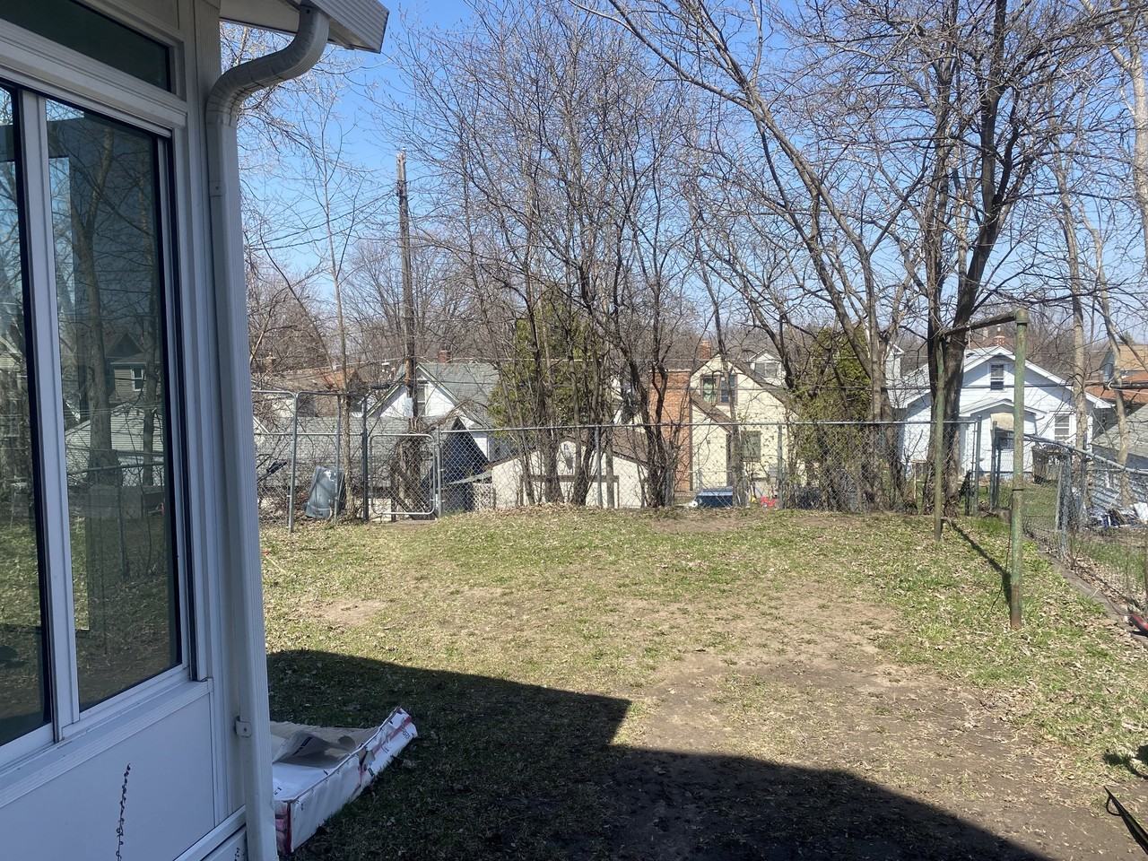981 Jessamine Ave E #2 - Photo 2 of 17