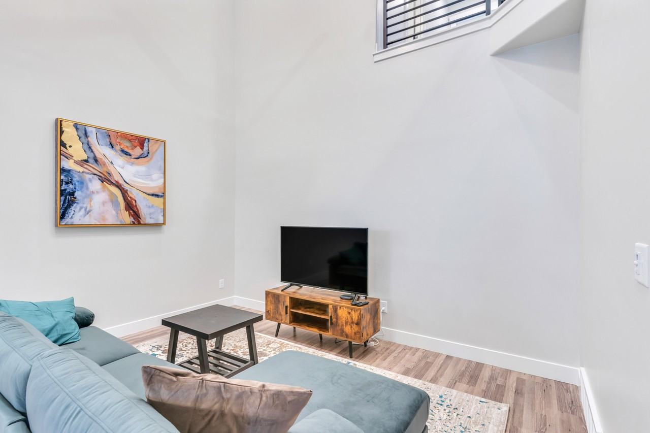 1984 N 4010 W - Photo 5 of 16