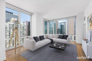247 W 46th St Unit 204  