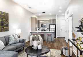 featured image of 15450 S Brentwood St