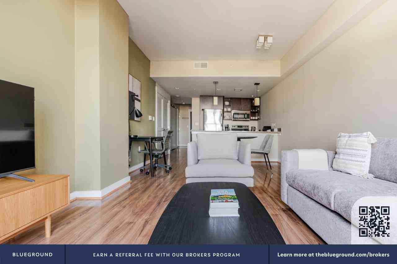 1825 7th Street Northwest - Photo 4 of 18