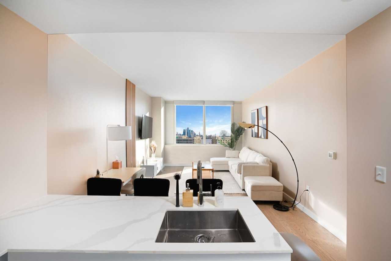 629 Jefferson St #1240949P - Photo 5 of 14