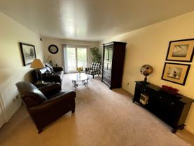 1306A Summit Ave - Photo 1 of 1