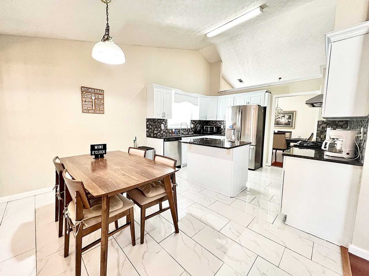 2812 Cambridge View Dr #1254407P - Photo 6 of 22