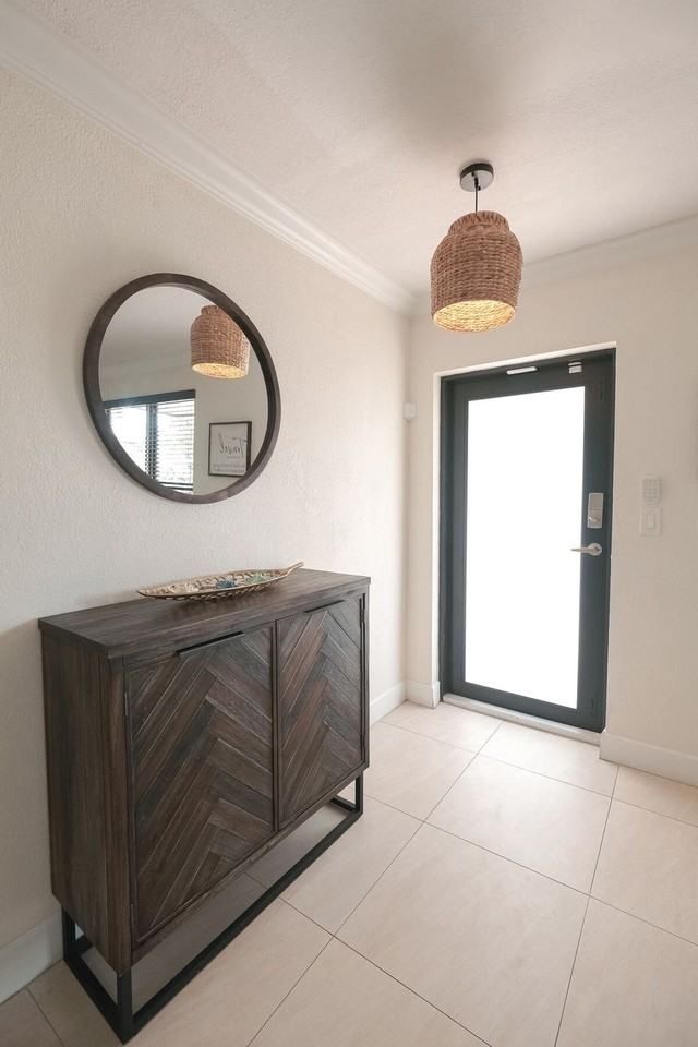 1015 Ne 89th St #1255489P - Photo 3 of 42