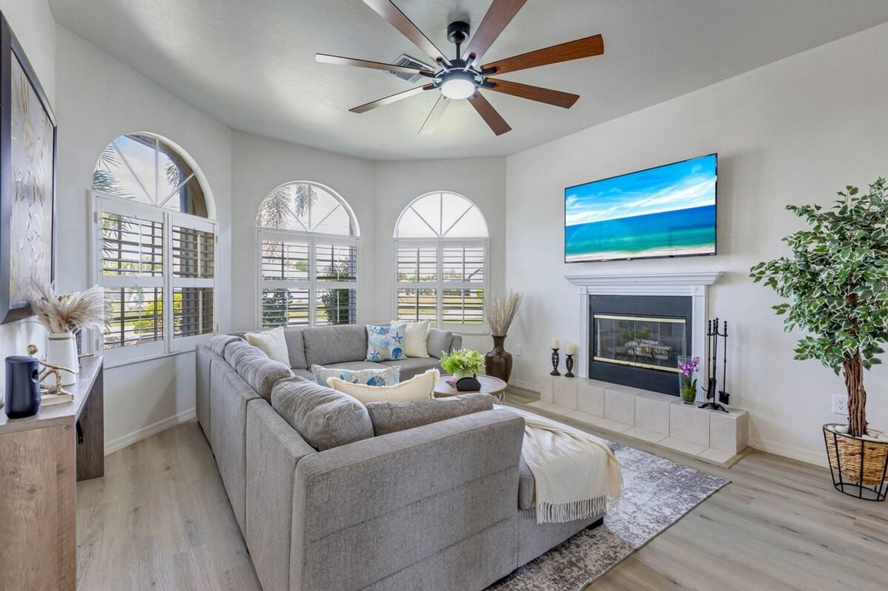 533 Se 21st Ave #1255500P - Photo 6 of 50