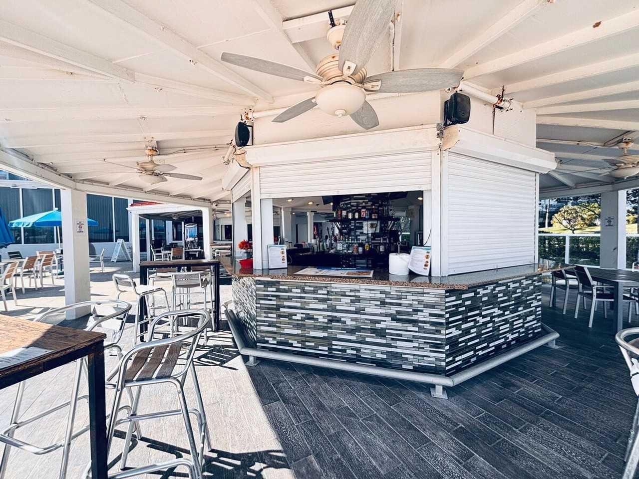 19201 Collins Ave #1255505P - Photo 5 of 39