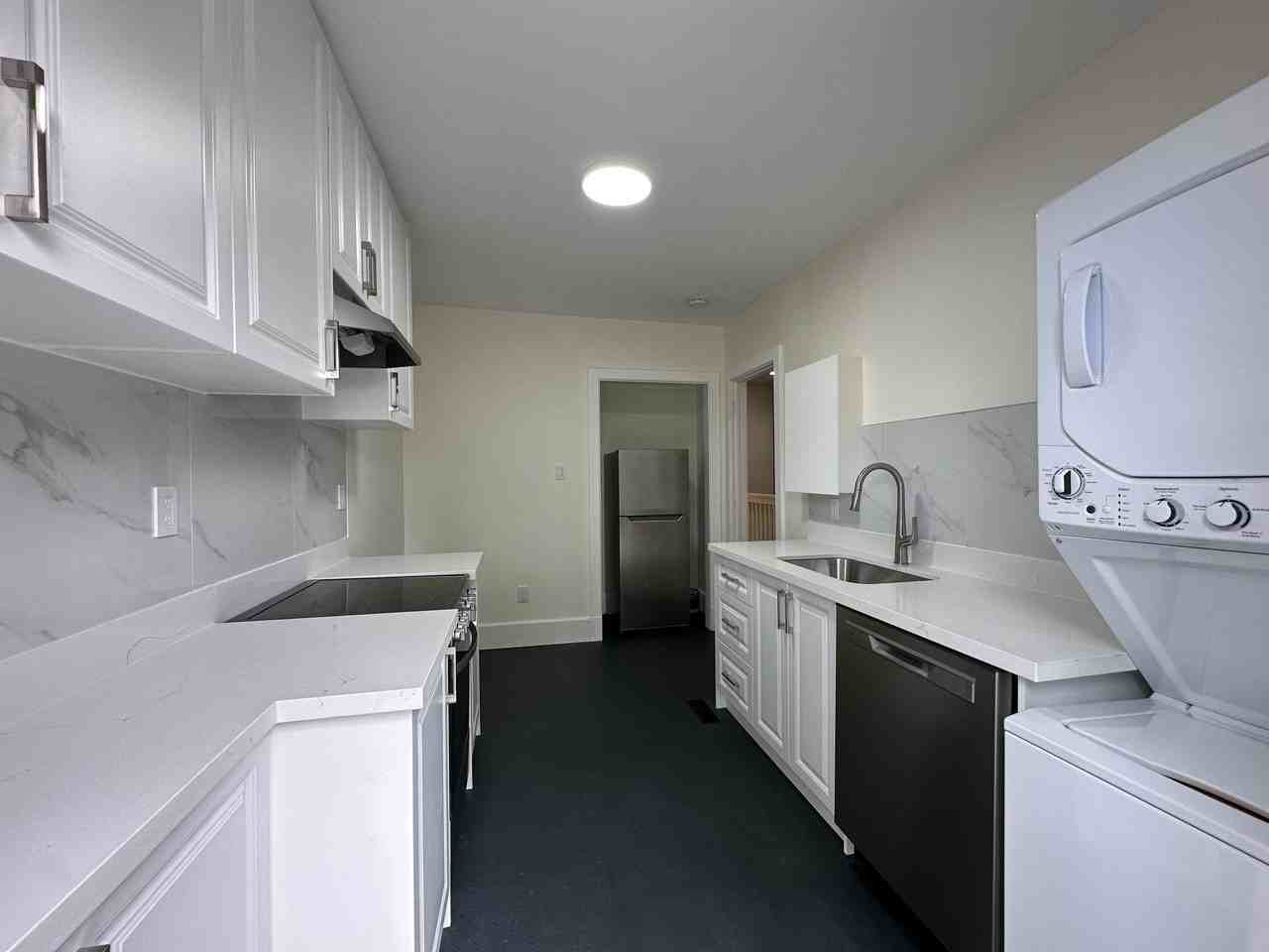 568 Jane Street - Photo 2 of 13