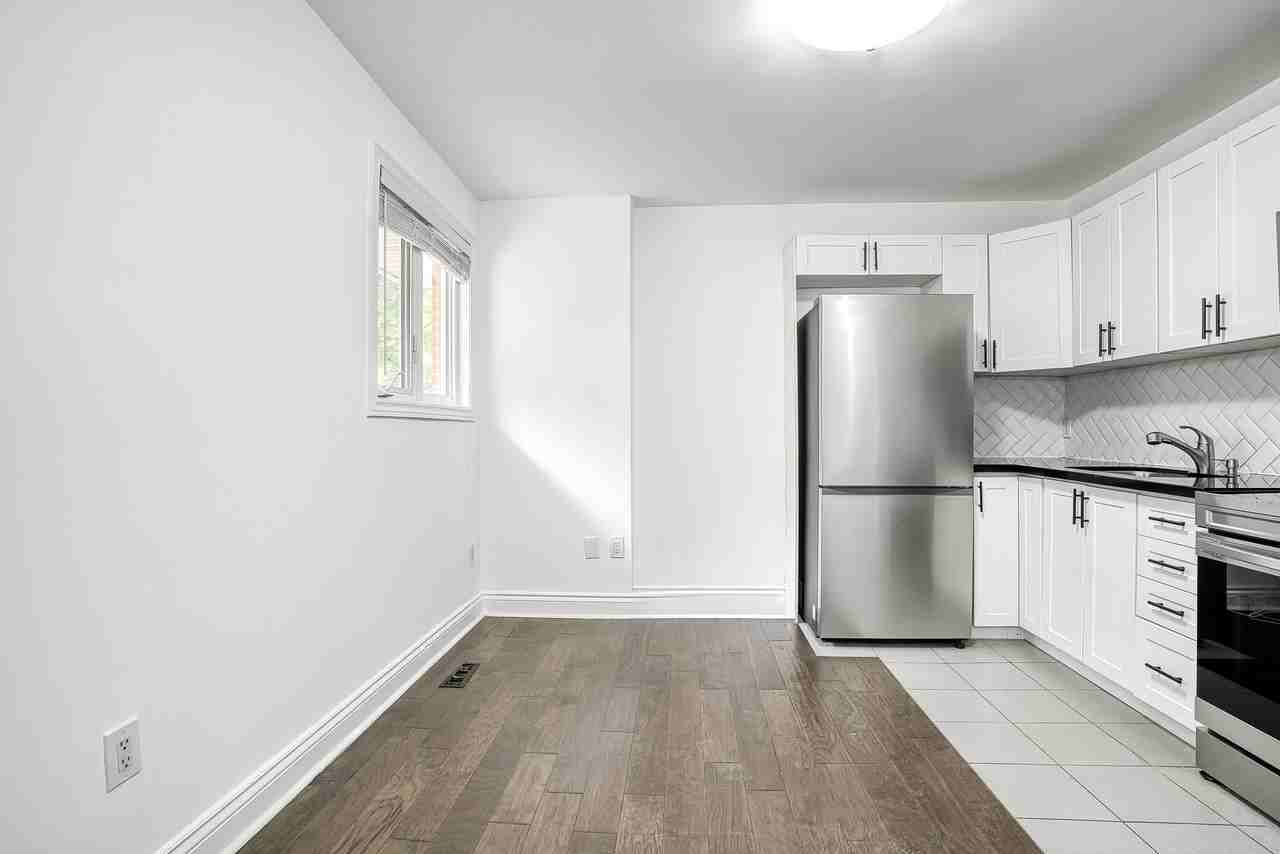 427 Nairn Avenue #3 - Photo 3 of 20