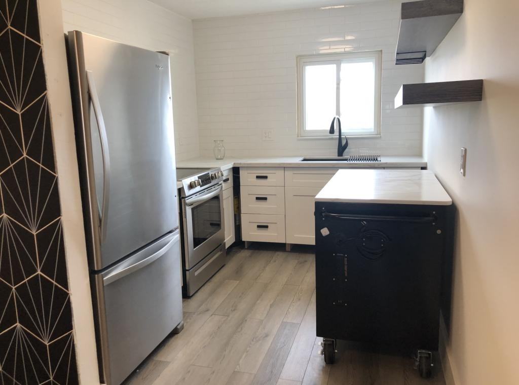 2711 N Halifax Ave - Photo 2 of 22