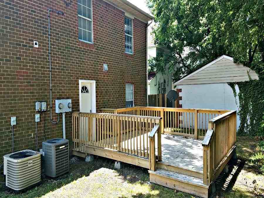 816 West 41st Street #A - Photo 6 of 9