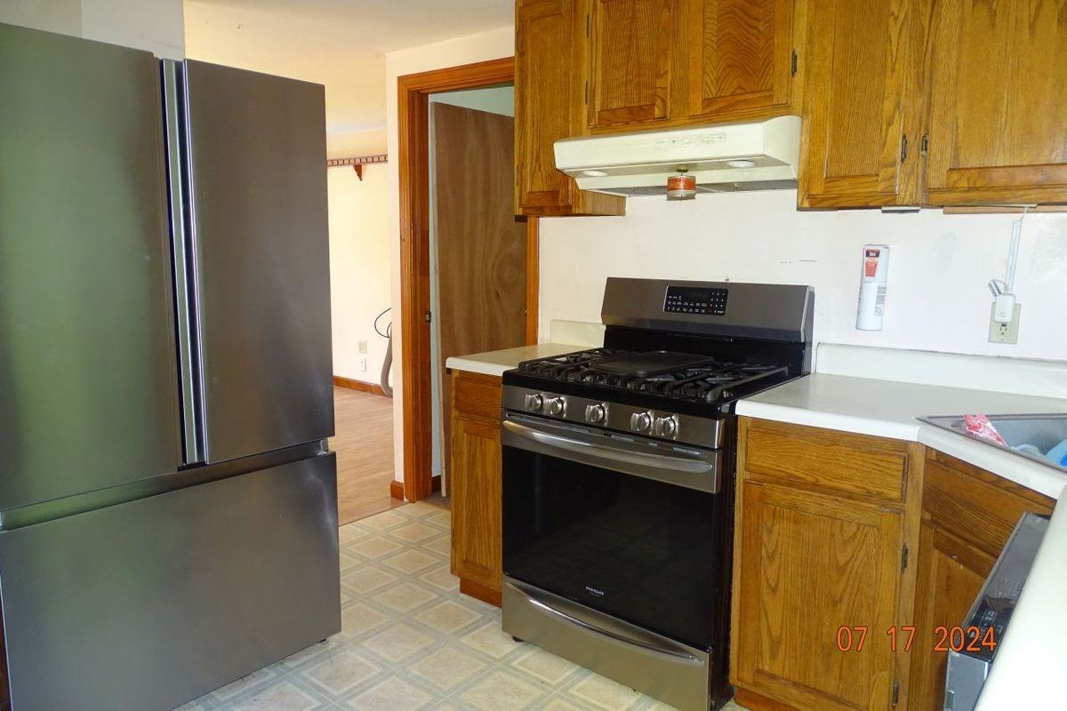 410 Bald Hill Rd ##A - Photo 7 of 18