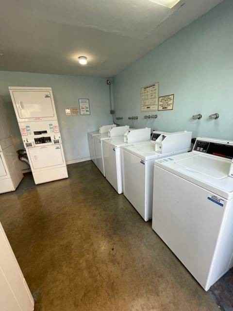 744 North Azusa Avenue #322 - Photo 6 of 26