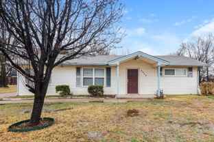 4213 Kirby St - Photo 1 of 1