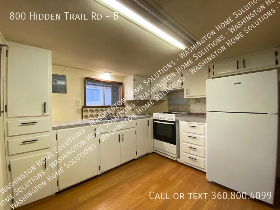 800 Hidden Trail Rd #B - Photo 2 of 11