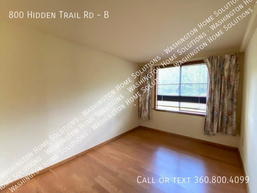 800 Hidden Trail Rd #B - Photo 3 of 11