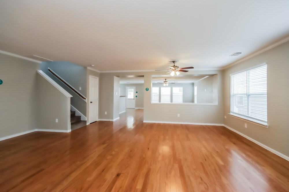 11438 Flying Geese Ln - Photo 4 of 17