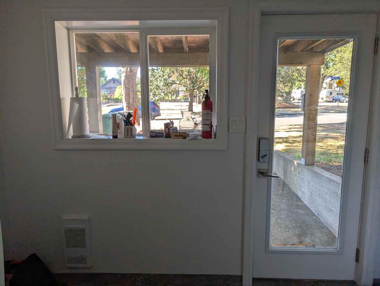 3135 Highview Street #B - Photo 2 of 11