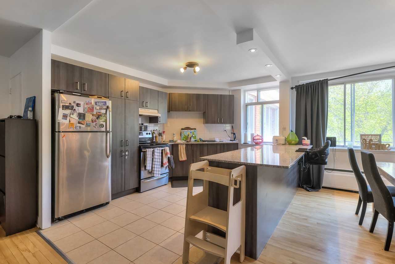 3605 Avenue Ridgewood - Photo 2 of 24