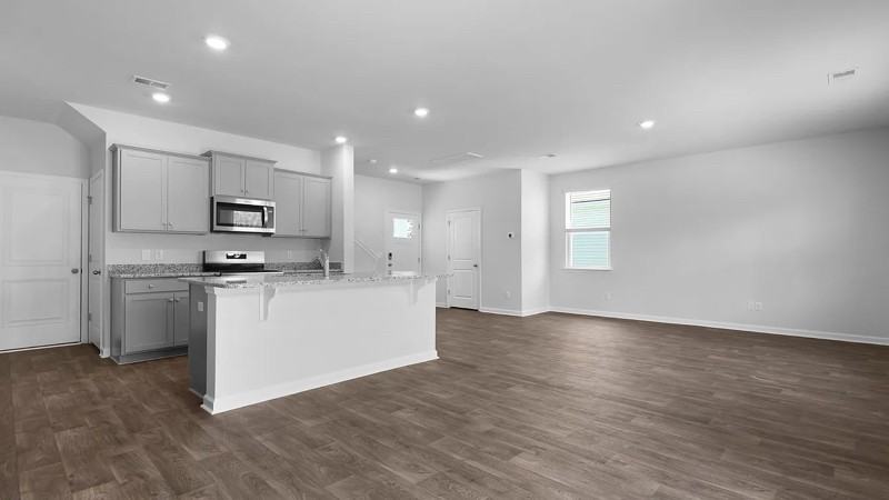 412 Delahays Rd - Photo 3 of 15