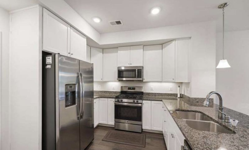 3108 Tribune Ct - Photo 2 of 5