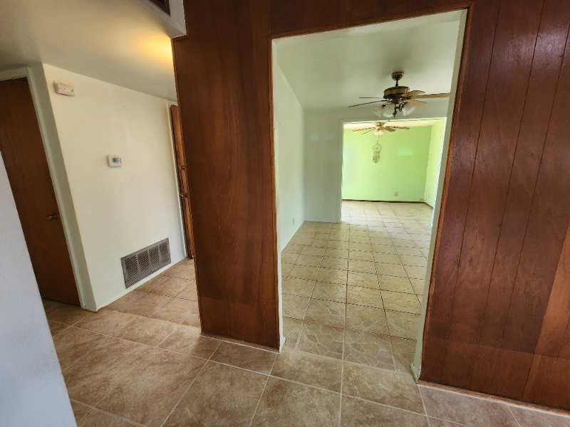 7202 E Beverly Dr - Photo 4 of 12