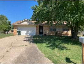 800 Highland Ct - Photo 1 of 1