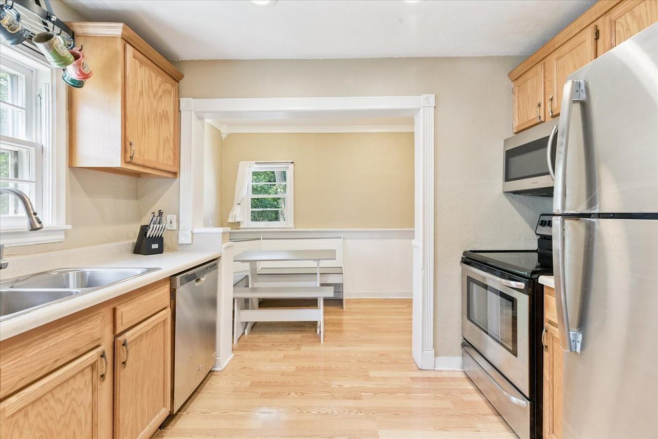 3027 S Pennsylvania St #NA - Photo 6 of 14