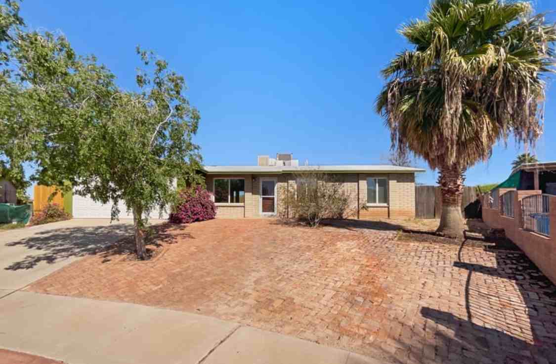 4138 W Orangewood Dr #NA - Photo 2 of 16