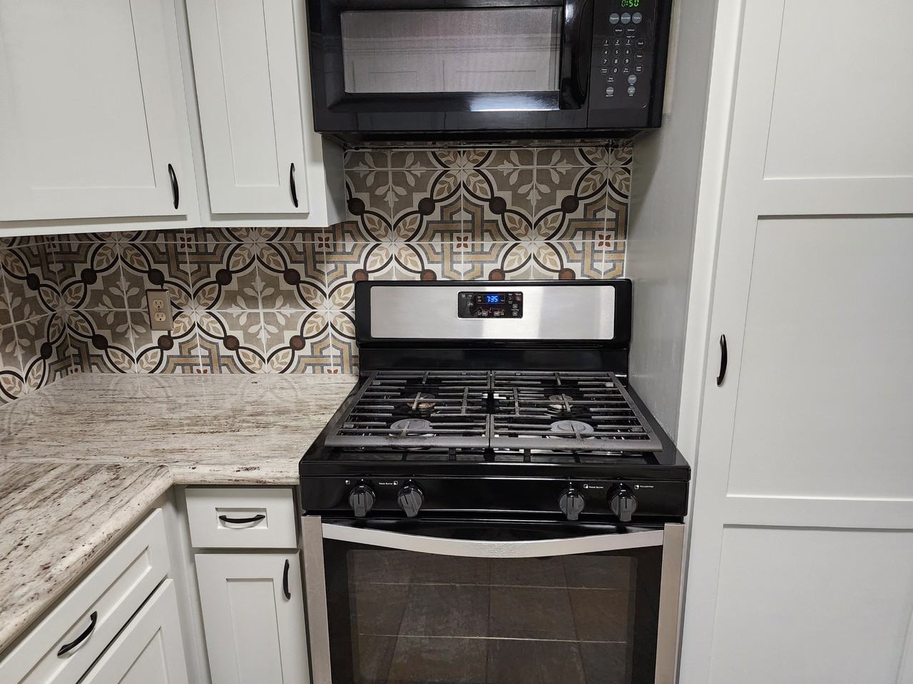 1361 Bassett St #NA - Photo 4 of 13
