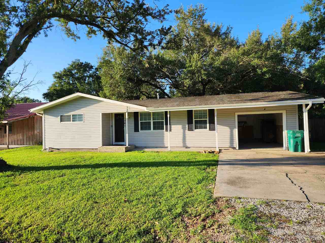 1361 Bassett St #NA - Photo 2 of 13