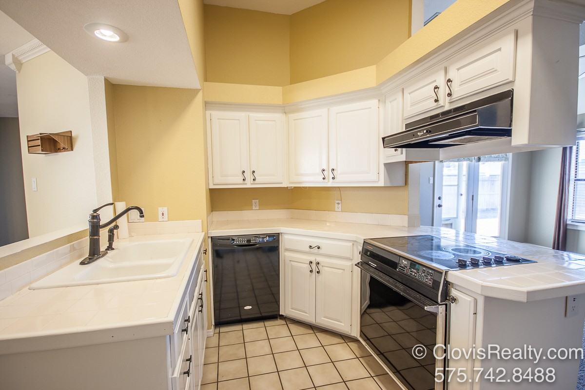 1543 Bosc Ct #NA - Photo 4 of 23