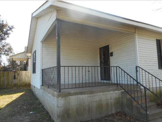 389 Jones St - Photo 2 of 10