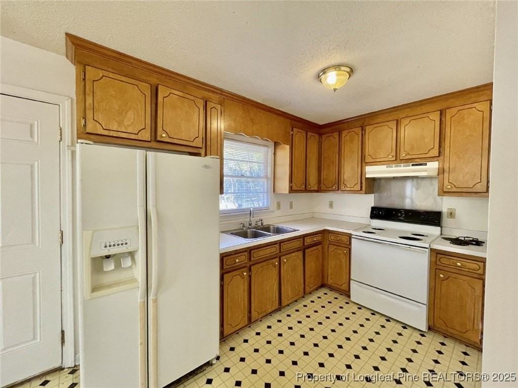 1929 Crestview Dr - Photo 7 of 15