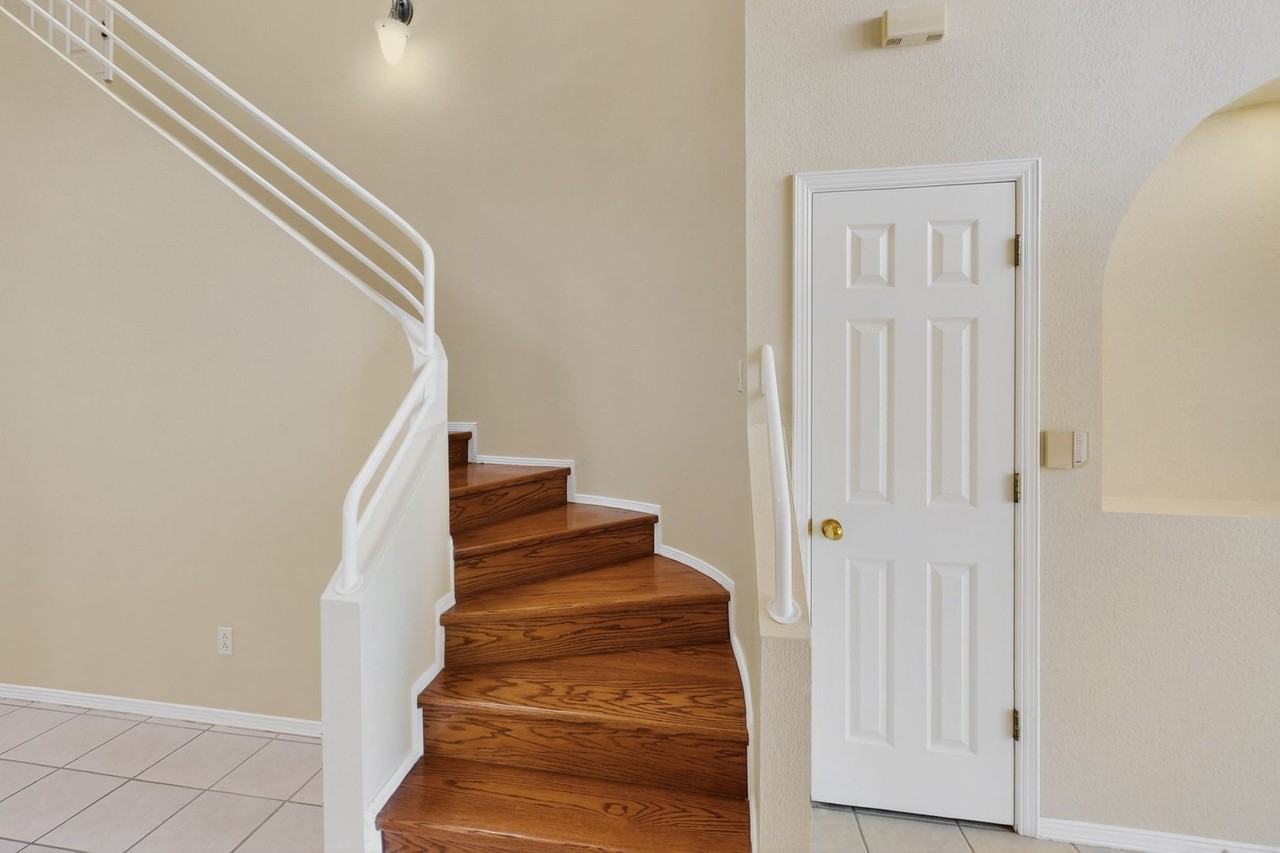 6017 Ojo De Agua Dr - Photo 6 of 47