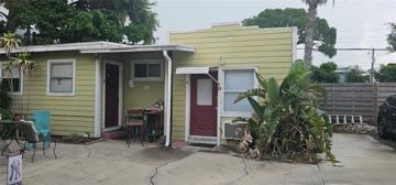 featured image of 321 Ohio Pl #D