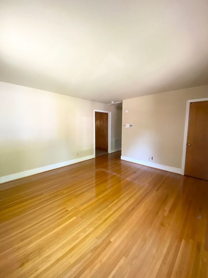 1230 Dean St - Photo 3 of 18