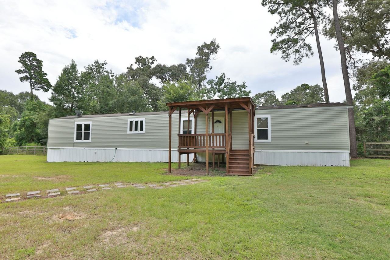 33940 Ansley Rd - Photo 3 of 30